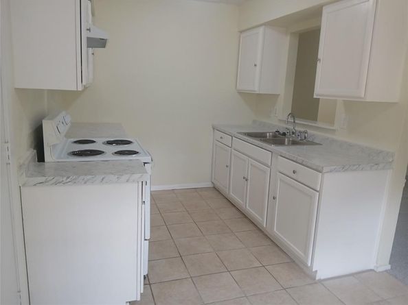 3474  PACESETTER Drive , Dallas Texas 75241