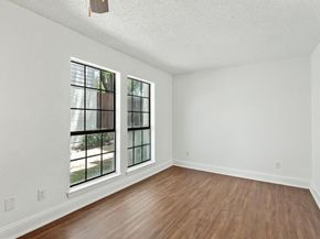 9524  Military Parkway  5002, Dallas Texas 75227