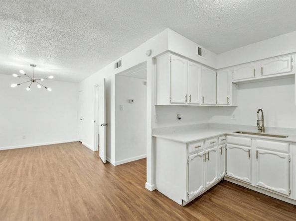 9524  Military Parkway  5002, Dallas Texas 75227