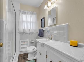 1924  Las Cruces Lane , Dallas Texas 75217
