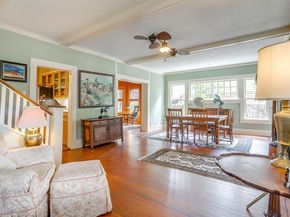 1901  Fairmount Avenue , Fort Worth Texas 76110