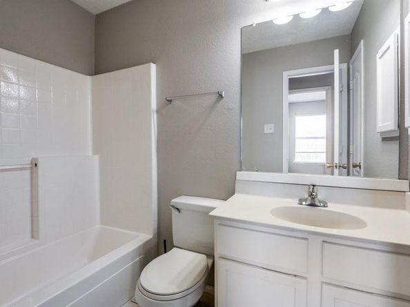 2261  Bresee Drive , Carrollton Texas 75010