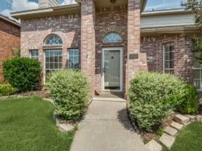 2261  Bresee Drive , Carrollton Texas 75010