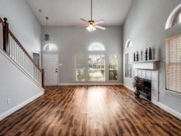 2261  Bresee Drive , Carrollton Texas 75010