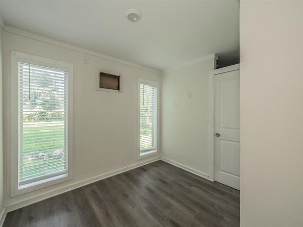3831  Kynard Street , Dallas Texas 75215