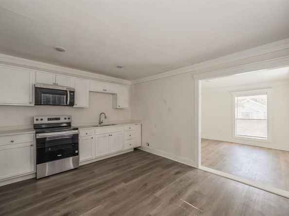 3831  Kynard Street , Dallas Texas 75215
