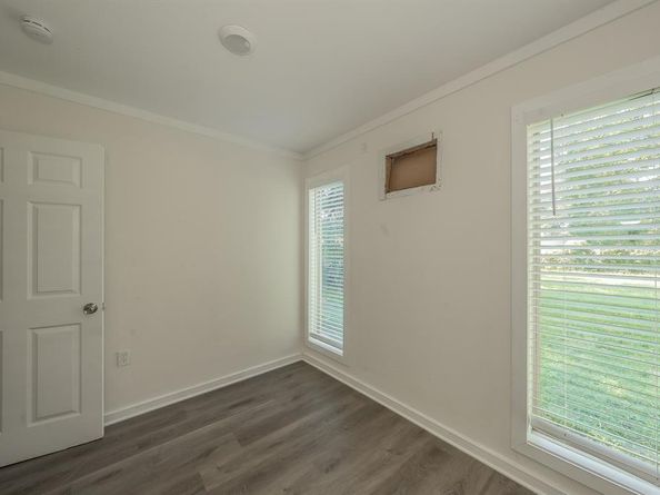 3831  Kynard Street , Dallas Texas 75215