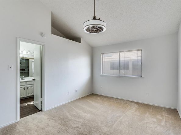 17490  Meandering Way  1101, Dallas Texas 75252