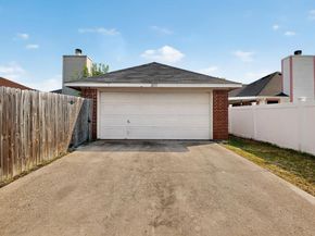 2833  Saint Croix Avenue , Lancaster Texas 75146