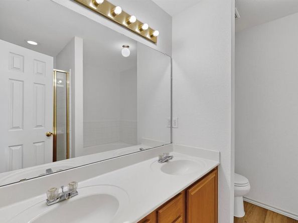 2833  Saint Croix Avenue , Lancaster Texas 75146