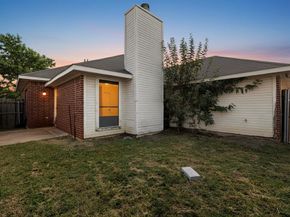 2833  Saint Croix Avenue , Lancaster Texas 75146