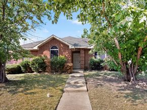 2833  Saint Croix Avenue , Lancaster Texas 75146