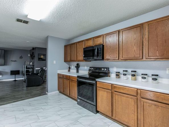3239  Poppy Place , Lancaster Texas 75134