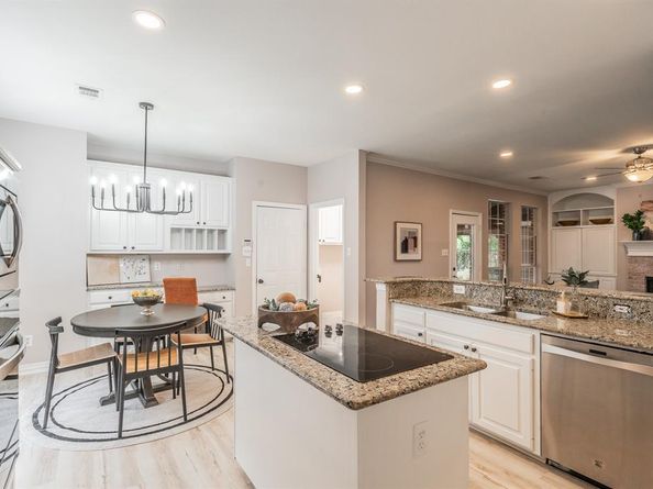 517  Lancashire Drive , Flower Mound Texas 75028