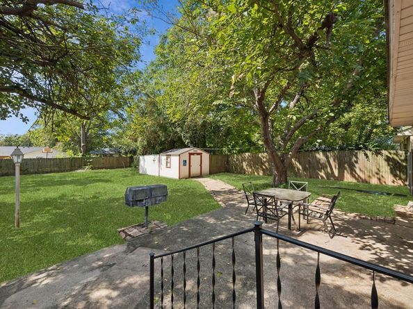 928  Old Orchard Road , Garland Texas 75041