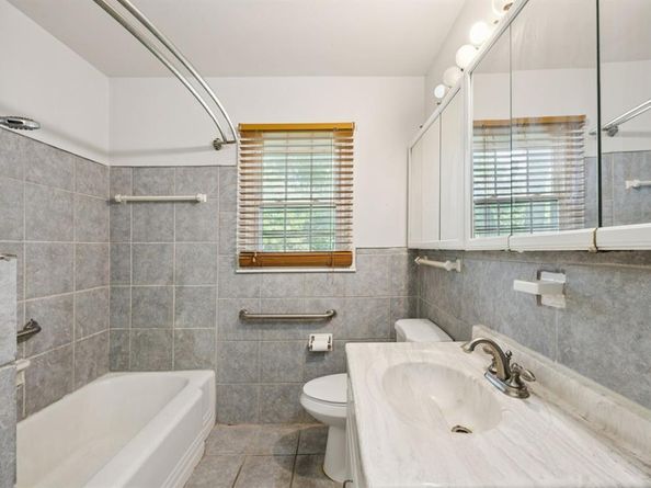 928  Old Orchard Road , Garland Texas 75041