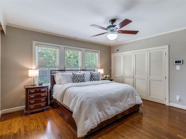 5623  McCommas Boulevard , Dallas Texas 75206