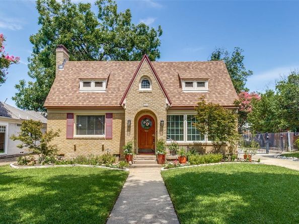 5623  McCommas Boulevard , Dallas Texas 75206