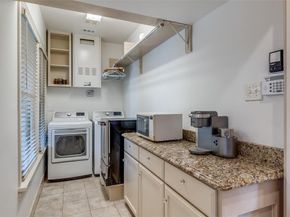 5623  McCommas Boulevard , Dallas Texas 75206