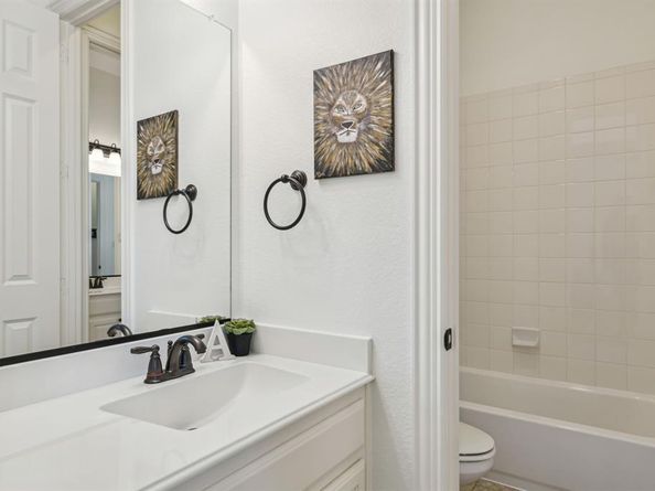 7621  Blackhall  , The Colony Texas 75056