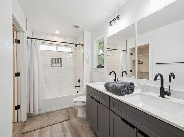 2608  Birmingham Avenue , Dallas Texas 75215