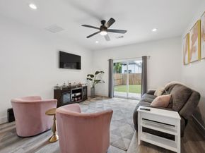 2608  Birmingham Avenue , Dallas Texas 75215
