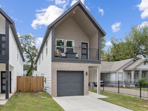 2608  Birmingham Avenue , Dallas Texas 75215