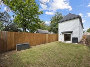 2608  Birmingham Avenue , Dallas Texas 75215