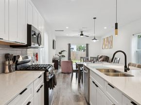 2608  Birmingham Avenue , Dallas Texas 75215