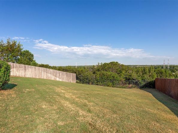 508  Inwood Street , Benbrook Texas 76126