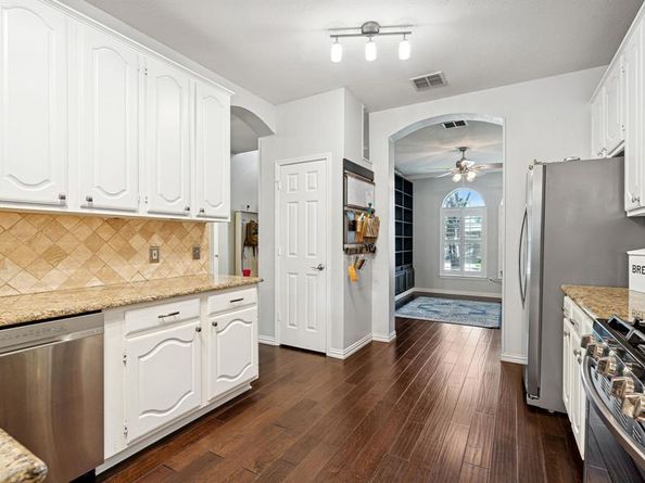 5425  Timber Park Drive , Flower Mound Texas 75028