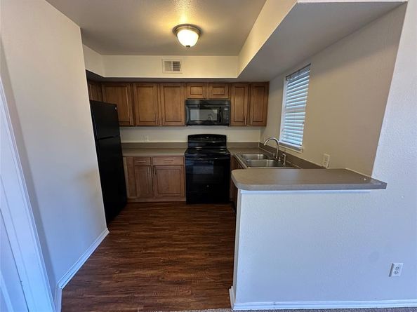 9831  Walnut Street  P211, Dallas Texas 75243