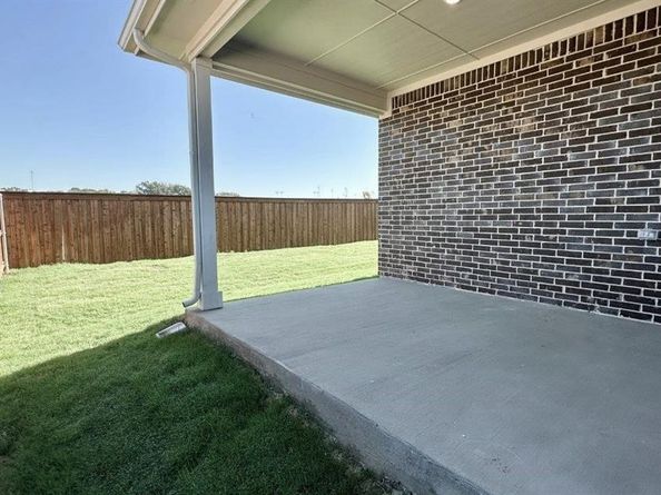 2513  GOLDFINCH Drive , Denton Texas 76205