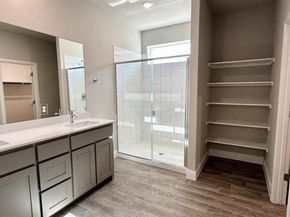 2513  GOLDFINCH Drive , Denton Texas 76205