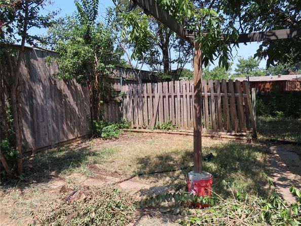 2113  Vail Drive , Garland Texas 75044