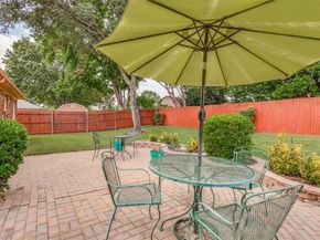 2105  Post Wood Lane , Arlington Texas 76018
