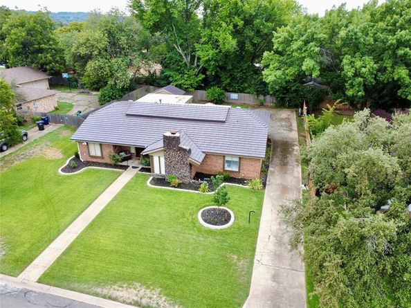 8709  Granite Court , Fort Worth Texas 76179
