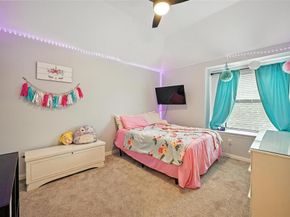 5508  Thistle Hill , Denton Texas 76210