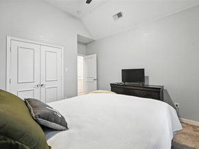 5508  Thistle Hill , Denton Texas 76210