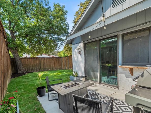 10830  Hayfield Drive , Dallas Texas 75238