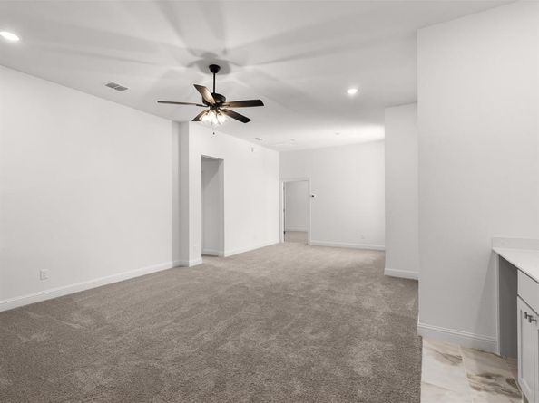 7104  Prairie Ridge Road , Argyle Texas 76226
