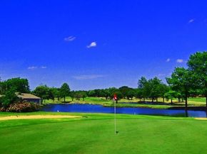 6011  Laurel Lane , Addison Texas 75001