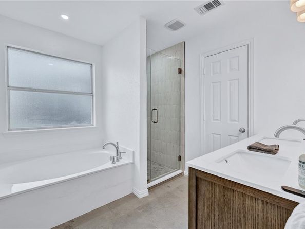7636  Brittany Place , Fort Worth Texas 76137