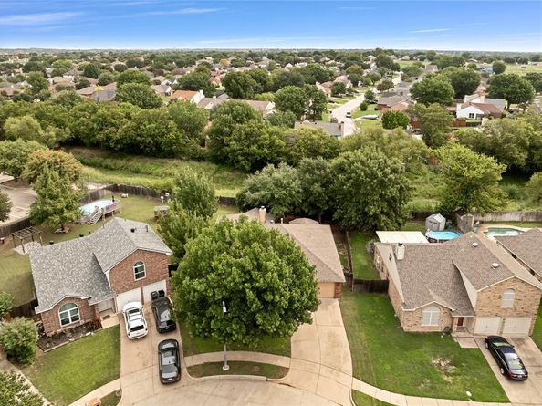 7636  Brittany Place , Fort Worth Texas 76137