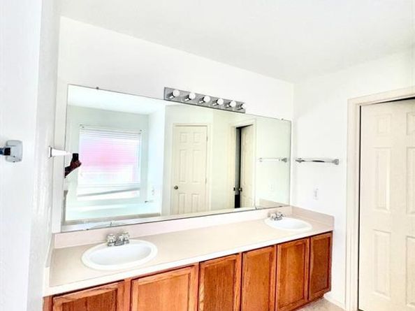 1737  White Feather Lane , Fort Worth Texas 76131