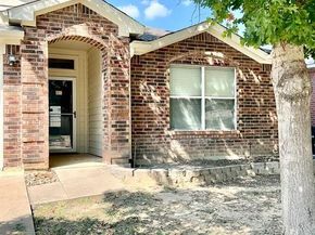 1737  White Feather Lane , Fort Worth Texas 76131