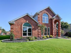 2037  Usa Drive , Plano Texas 75025