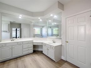 2037  Usa Drive , Plano Texas 75025