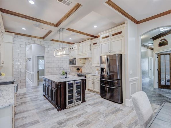 7101  Bridges Avenue , Richland Hills Texas 76118