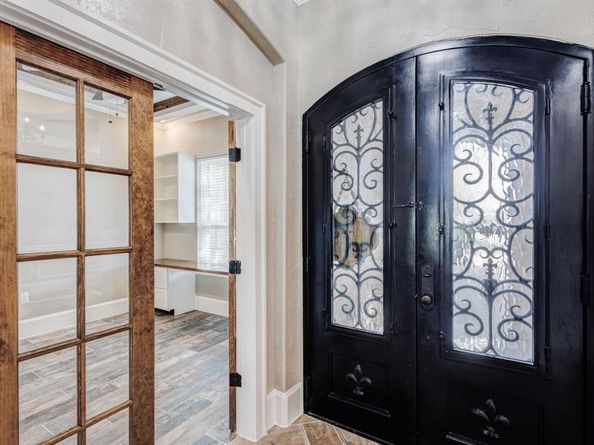 7101  Bridges Avenue , Richland Hills Texas 76118